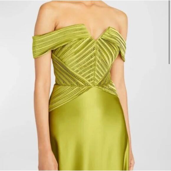 Theia Venus Pleated Off-Shoulder Drape A-Line Gown Peridot Size 0 NWT - Picture 6 of 15